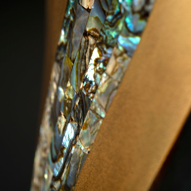 Unusual Inlayed Lacquer Vase ー服部 峻昇 "花入"