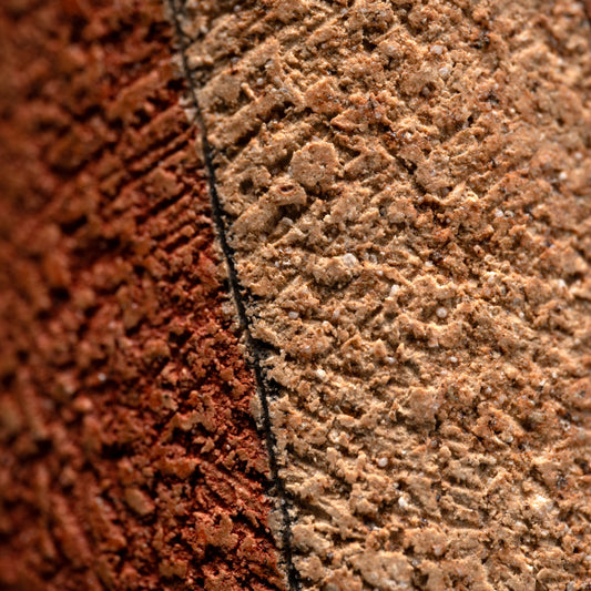 Contemporary Geometric Vase, 2026 ー加古 勝己 “灰赫陶”