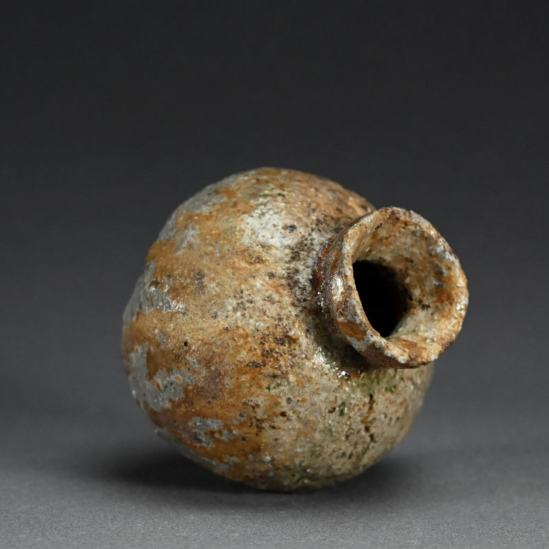 Iga Yakishime Uzukumaru Vase ー寛白窯 岸野 寛 “伊賀焼〆蹲壺”