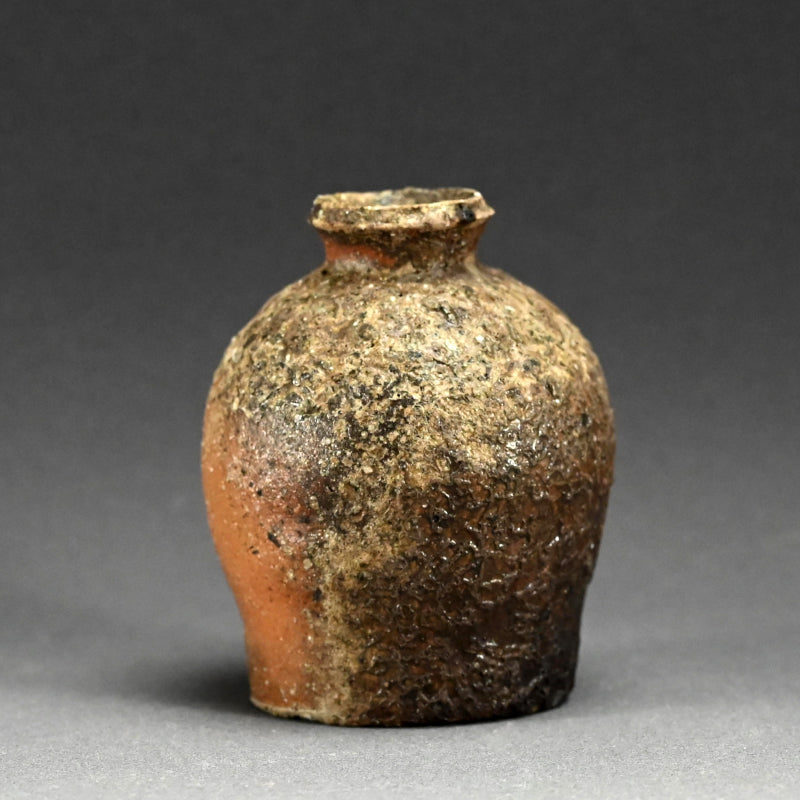 Iga Yakishime Vase ー寛白窯 岸野 寛 “伊賀焼〆檜垣文蹲壺”