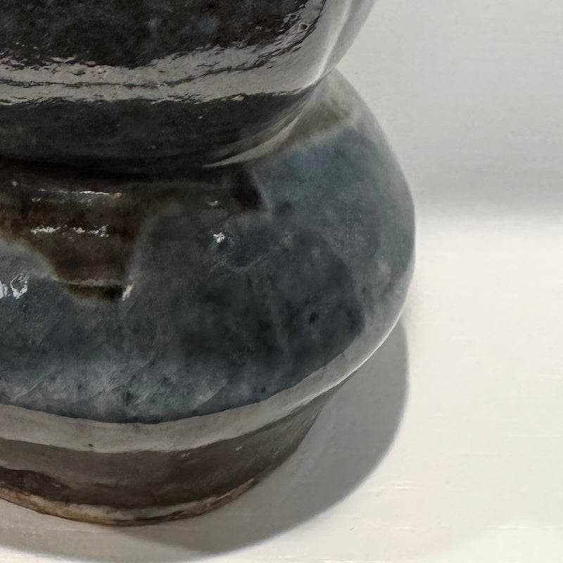 Classic Gosu Henko Vase by Pottery Legend ー河井 寛次郎 “呉須花繪扁壺”