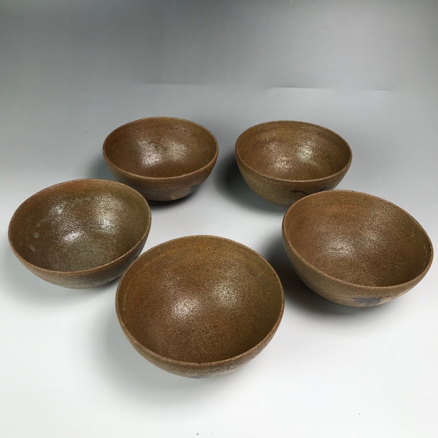Rare Boxed Set of 5 Akashi Yaki Covered Bowls