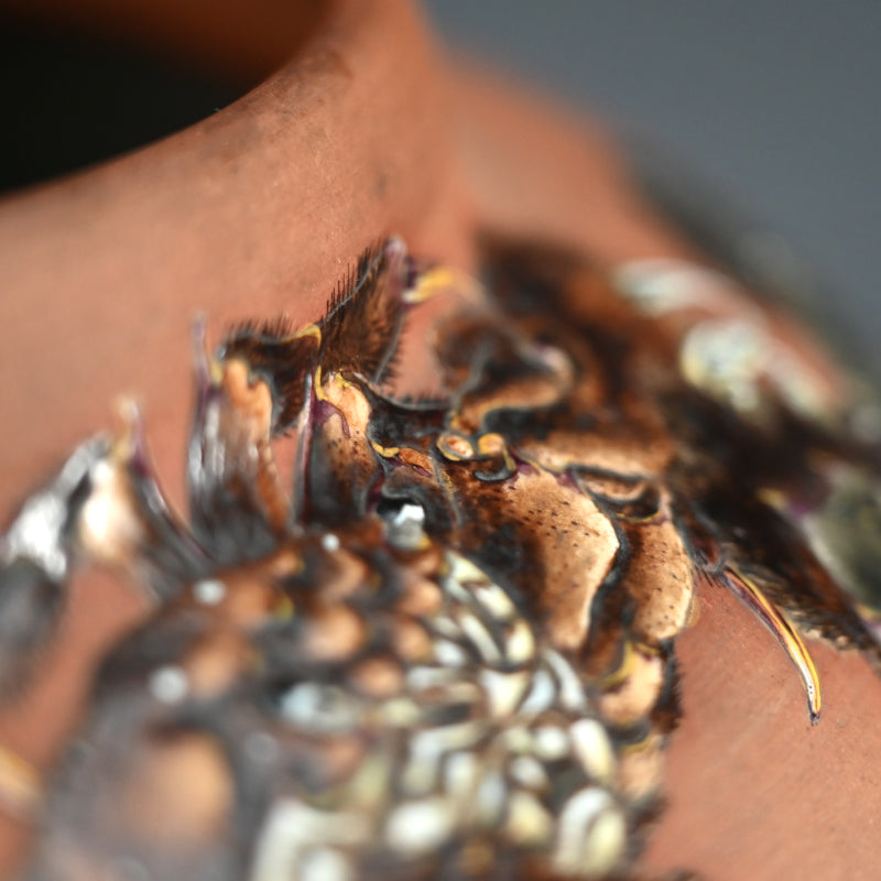 Crabby Vase ー宮川 香山 "素肌 蟹画 花瓶"