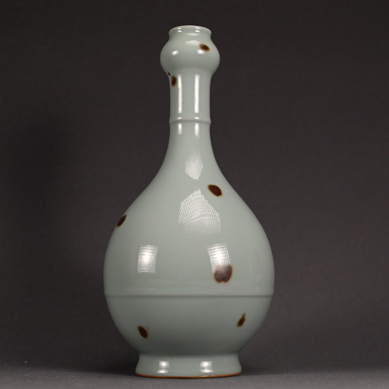 Celadon Vase by Pioneering Female Artist ー諏訪蘇山 "飛青瓷 花入"