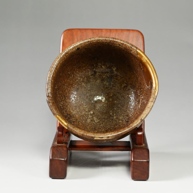Exquisite Early Karatsu Kintsugi Chawan w/ Gold Repair