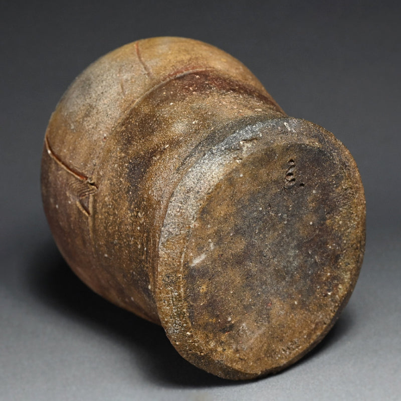 Contemporary Iga Tsubo ー小島 憲二 "伊賀焼 壺"