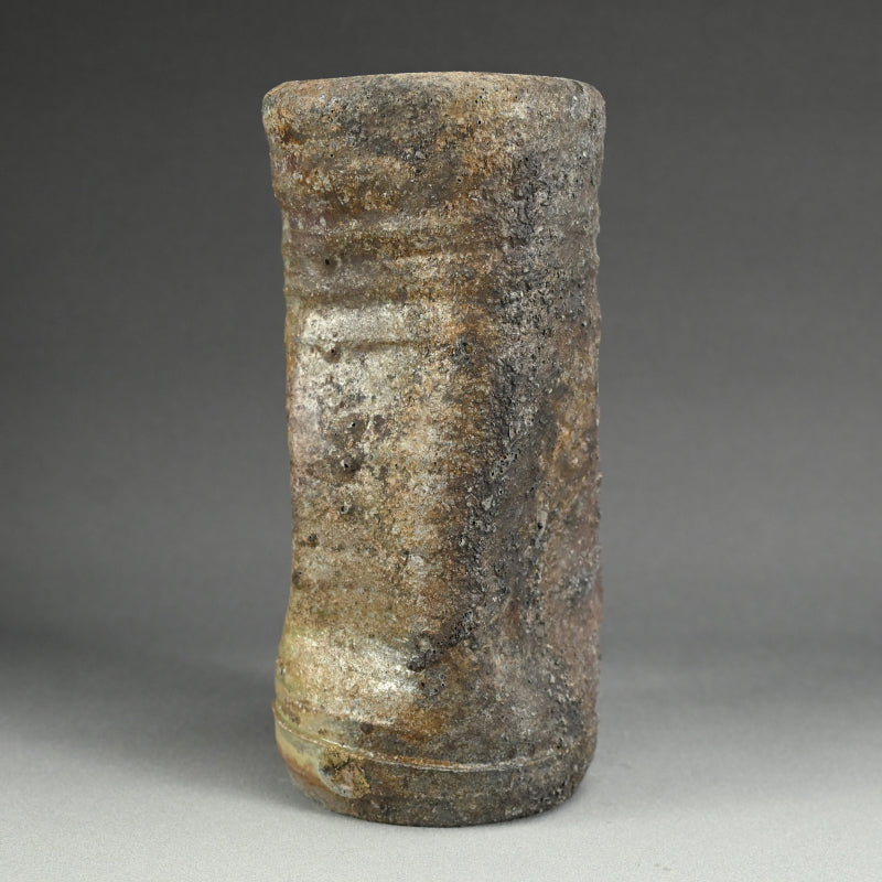 Charred Natural Ash Glazed Vase ー今井 理桂 "自然釉花生"