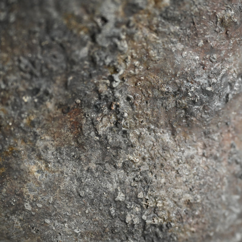 Charred Natural Ash Glazed Vase ー今井 理桂 "自然釉花生"