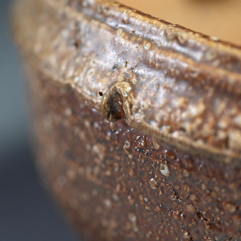 Large Iga Katakuchi Bowl ー小島 憲二 "伊賀焼 片口鉢"