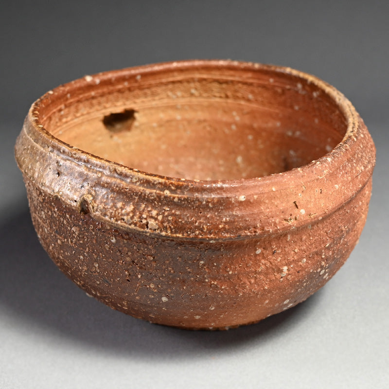 Large Iga Katakuchi Bowl ー小島 憲二 "伊賀焼 片口鉢"