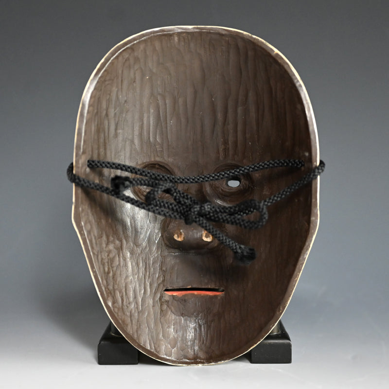 Onna Noh Mask named “Ryojo Komachi / 籠城 小町”