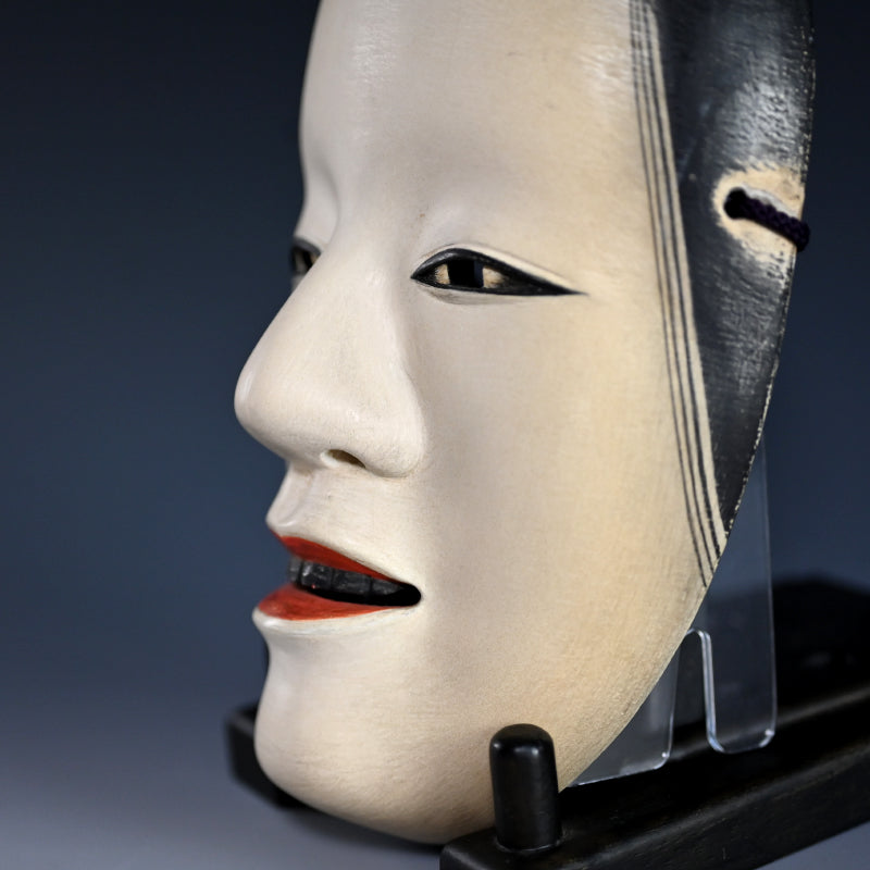 Onna Noh Mask named “ZOU ONNA / 増女”