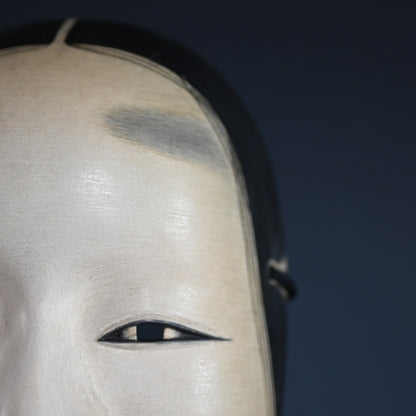 Onna Noh Mask named “ZOU ONNA” which indicates young woman