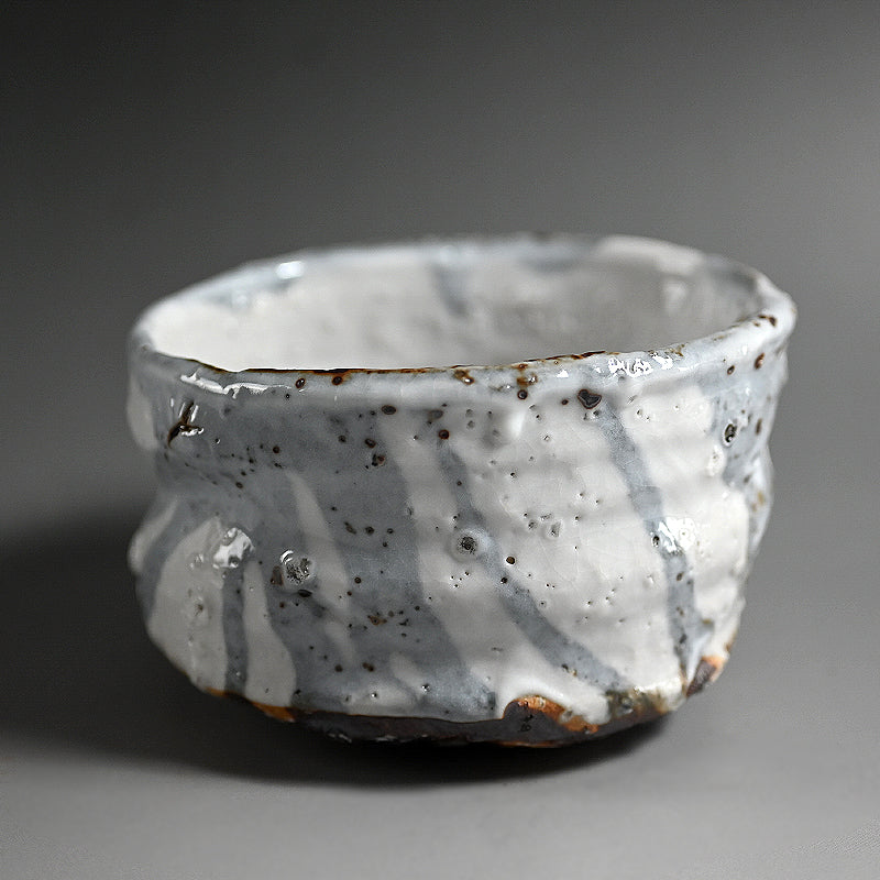 White Glazed Chawan Tea Bowl ー"白釉 茶碗"