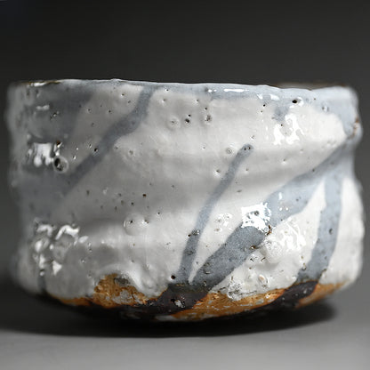 White Glazed Chawan Tea Bowl ー"白釉 茶碗"