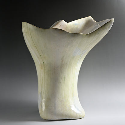 Large Blooming Vessel ー中里 浩子 "花 BLOOM"