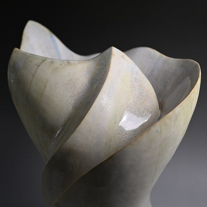 Large Blooming Vessel ー中里 浩子 "花 BLOOM"
