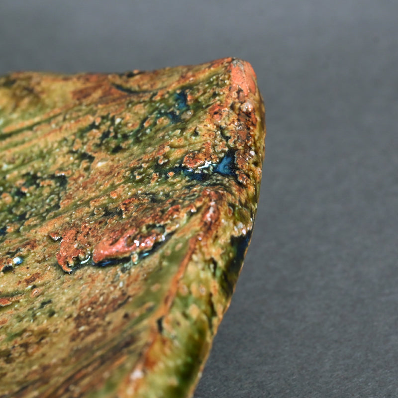 Beautiful Oribe Dish named Spring ー東 直人 “織部皿 春”