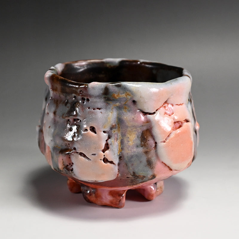 Masterpiece Rikyu Chawan ー"凌駕" 利休藤紫志野割高台茶垸