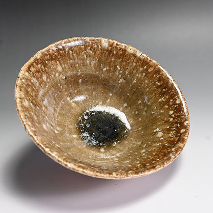 Seto Anagama Chawan ー鈴木 八郎 “瀬戸穴窯 茶盛”