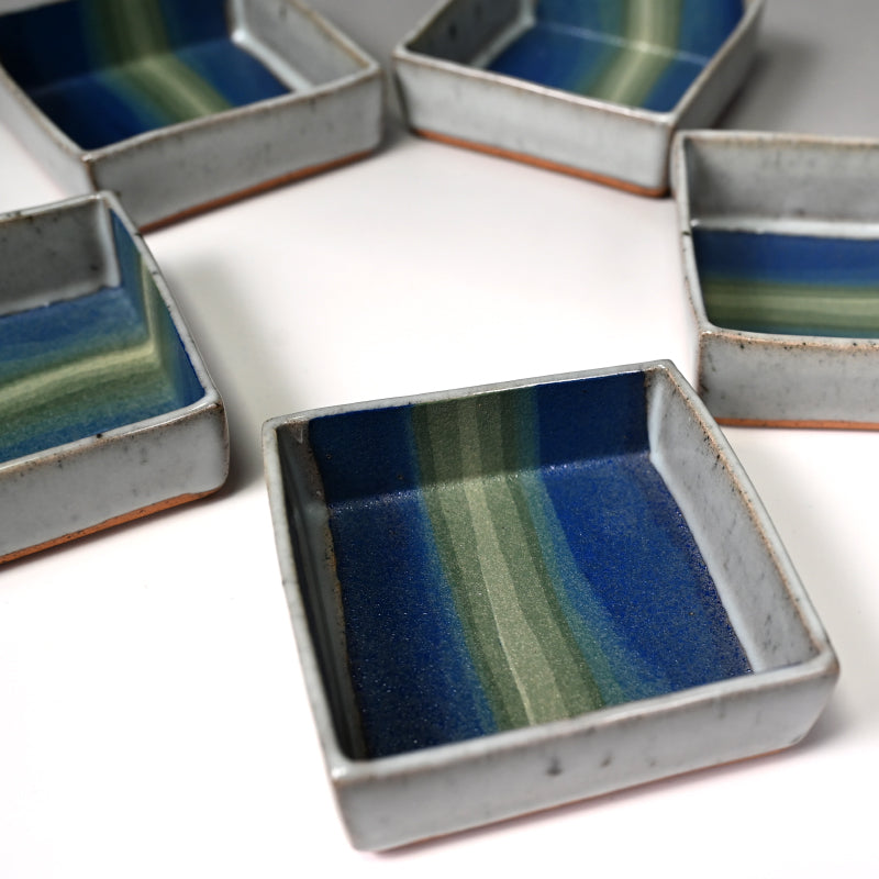Rainbow Colored Clay Plate Set ー宮下 善繭 “彩泥 方器”