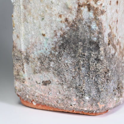 Elegant Shigaraki Vase ー古谷 道生 “信楽焼 花入れ”