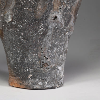 Iga Vase ー岸野 寛 “伊賀 焼〆花入”