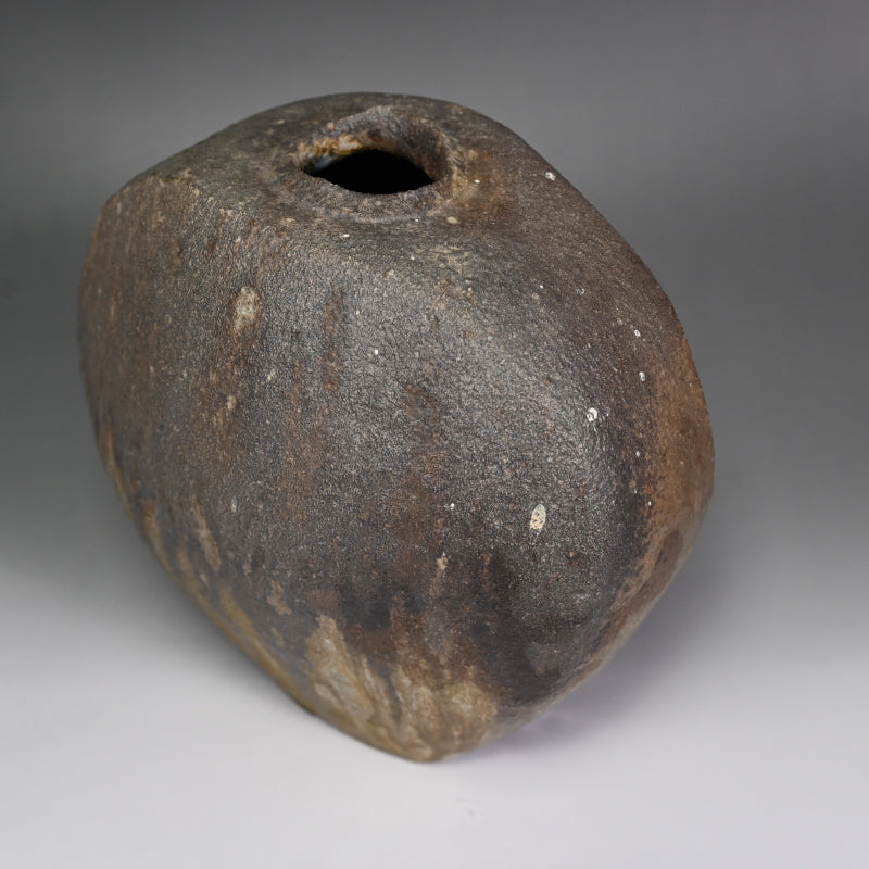 Contemporary Echizen Tsubo ー西浦 武 “越前 壺”