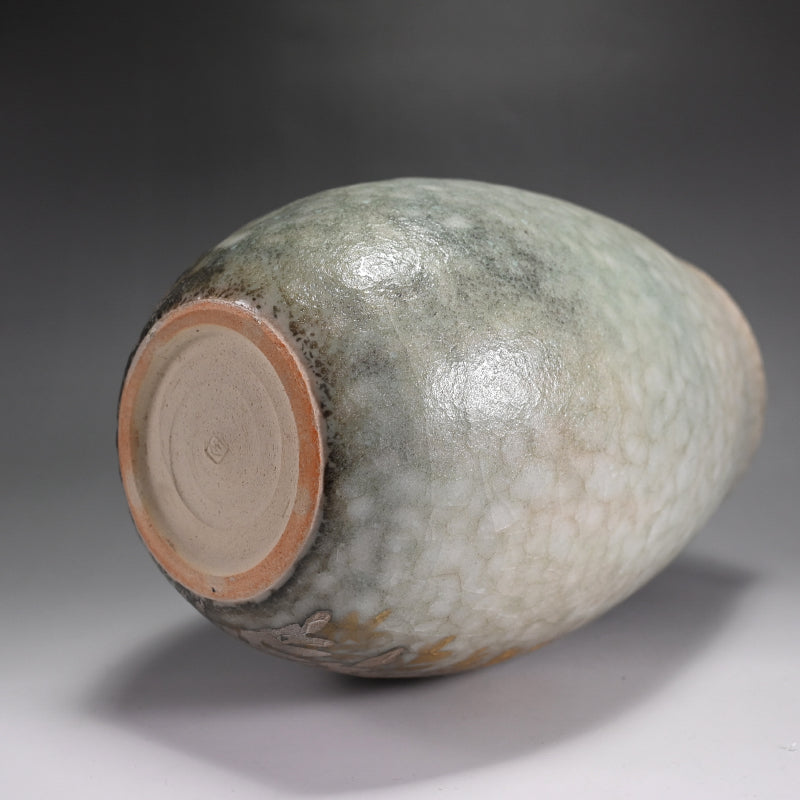 Gold & Siver Decorated Pottery Vase ー安田 全宏 “繫”