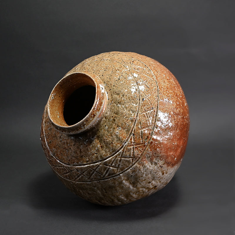Iconic Shigaraki Tsubo ー高橋 春斎 "信楽焼 壺"