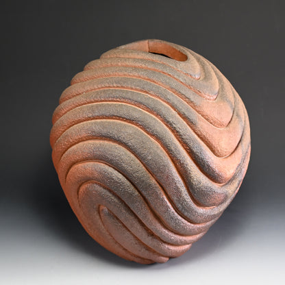 Massive Lobed Bizen Vase ー小西 陶藏 "横放紋花器"