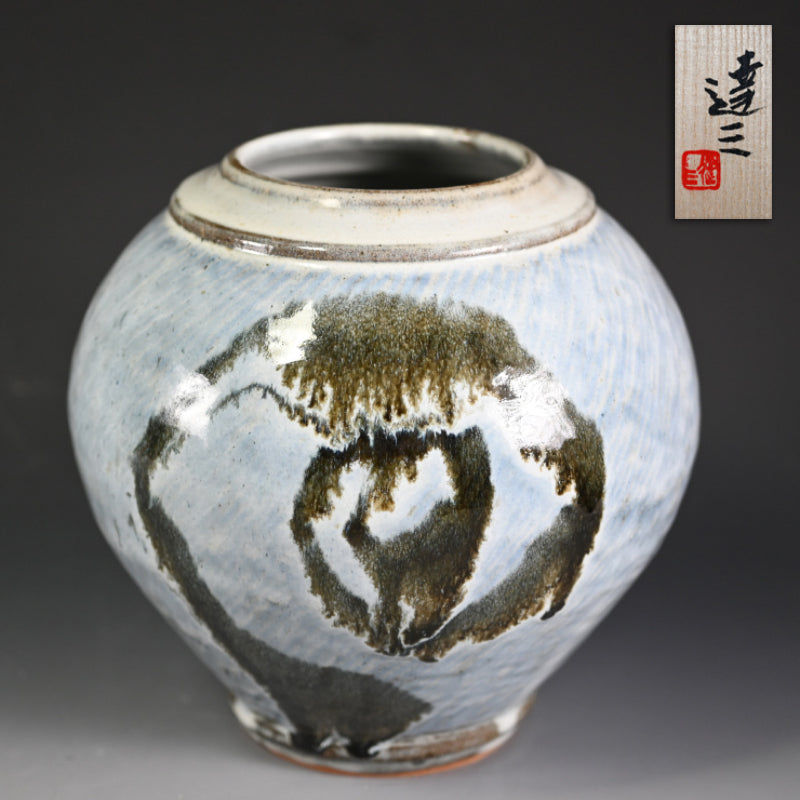 Breathtaking LNT Tsubo ー島岡 達三 "白釉象 流文壺"