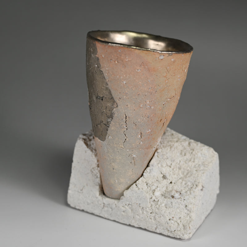 Quintessential Ogawa Machiko Contemporary Clay Vessel