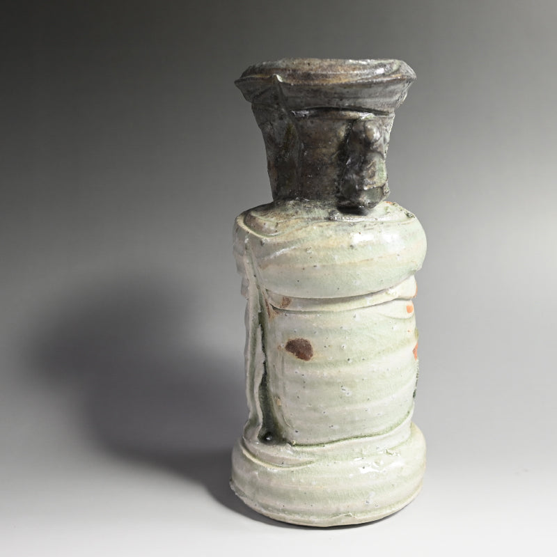 Classical Iga Vase ー新 歓嗣 "伊賀耳付花入"
