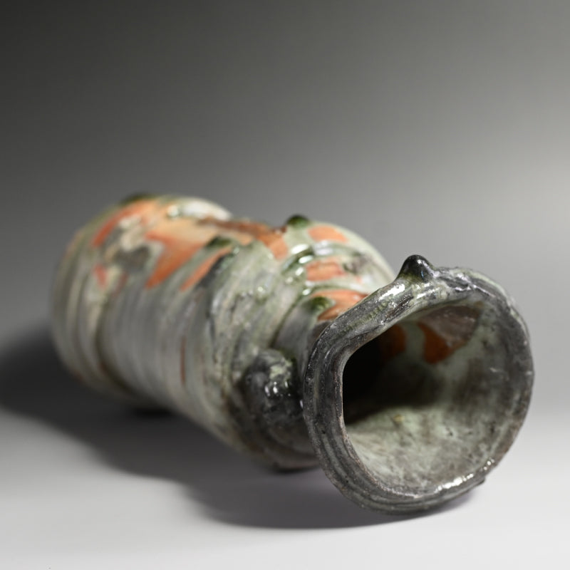 Classical Iga Vase ー新 歓嗣 "伊賀耳付花入"