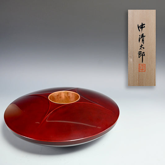 A fabulous modernist Lacquer Vase ー中 清太郎 "乾漆 花器"