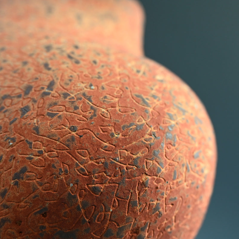 Contemporary Yakishime Vase ー大和 潔 “焼メ刻文花入” / Yamato