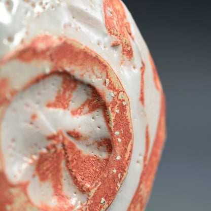 Exhibited Shino Vase ー室山 治郎 “志野花生”