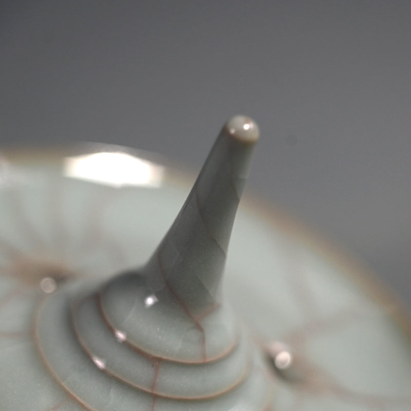 Celadon Koro Inense burner ー浦口 雅行 “青瓷香炉”
