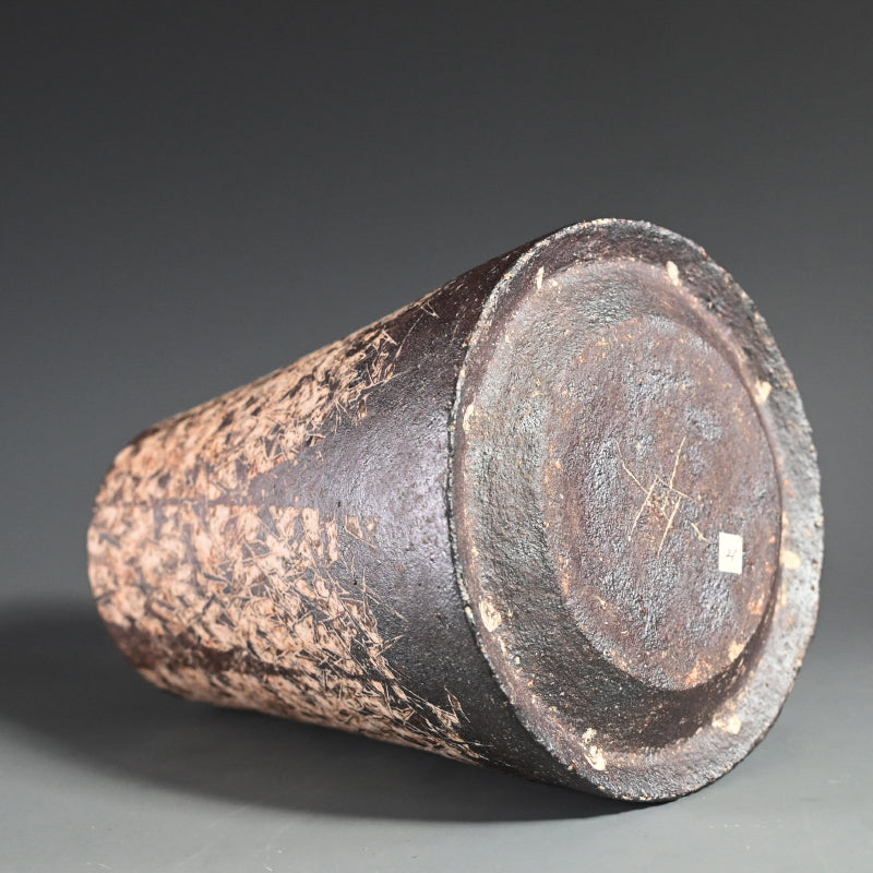 伝説のー和太守卑良による初期の花瓶「彩土杉文器」