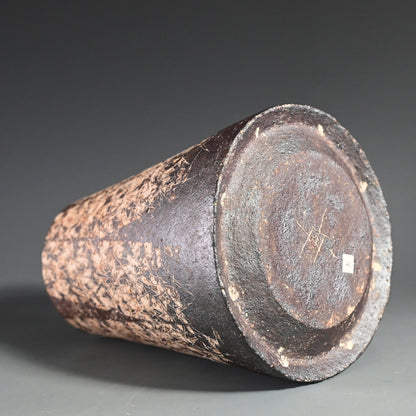 伝説のー和太守卑良による初期の花瓶「彩土杉文器」