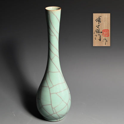 Magnificent Celadon Vase ー浦口 雅行 “青瓷花生”