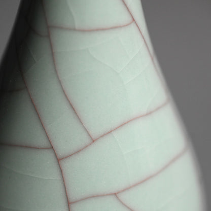 Magnificent Celadon Vase ー浦口 雅行 “青瓷花生”