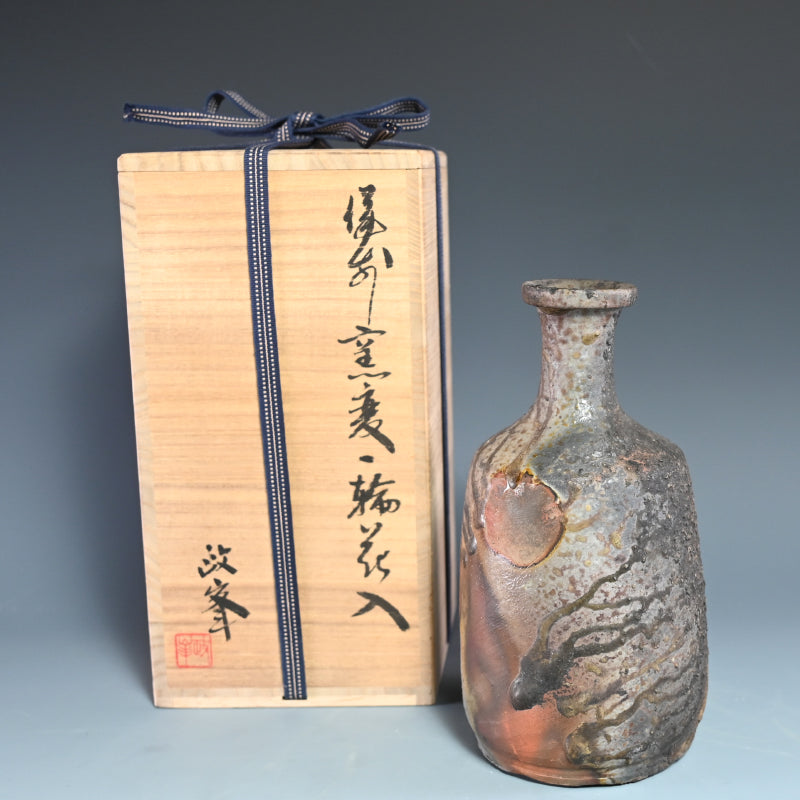 Masterpiece Bizen Yohen Vase ー各見 政峯 “備前窯変一輪花入”