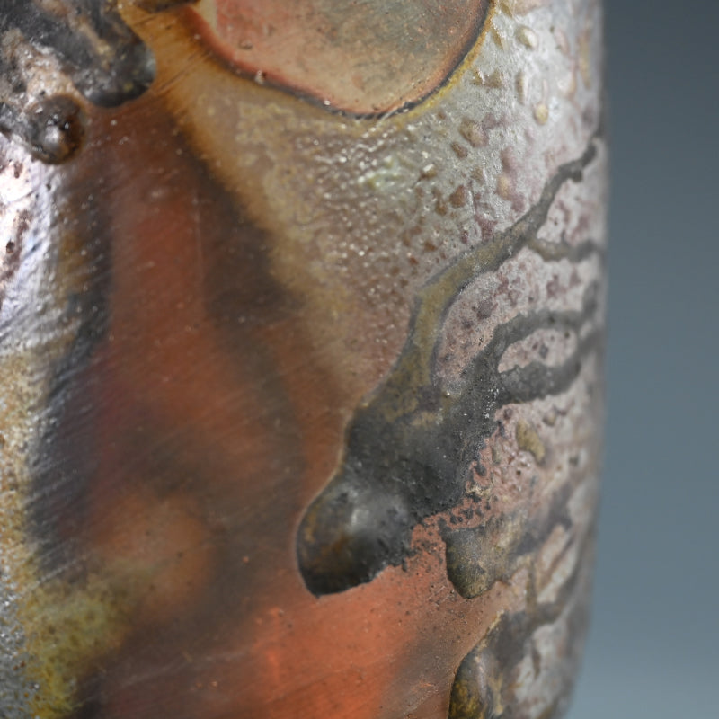 Masterpiece Bizen Yohen Vase ー各見 政峯 “備前窯変一輪花入”