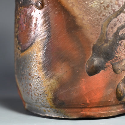 Masterpiece Bizen Yohen Vase ー各見 政峯 “備前窯変一輪花入”