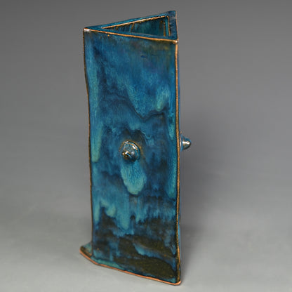 Signature Blue Flower vase ー熊倉 順吉 “美蝶藍 花の器”