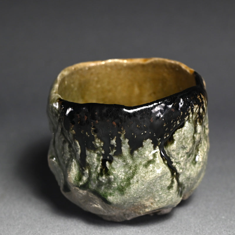 Hikidashi Guro Chawan Tea Bowl