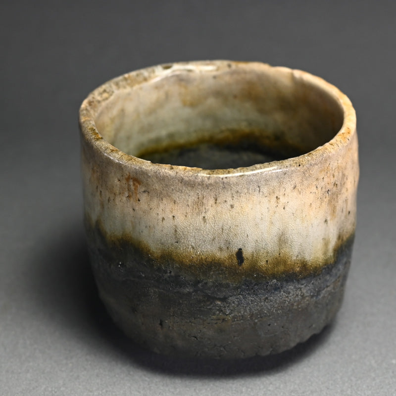 White and Black Chawan Tea Bowl ー“白黒茶碗 不二山”