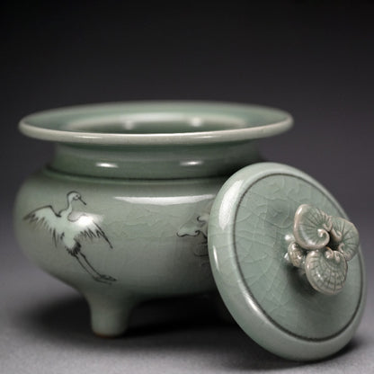 Kozan Unkaku Celaodn Koro Incense Burner ー宮川 (真葛) 香山 "雲鶴 青磁釉 香爐"